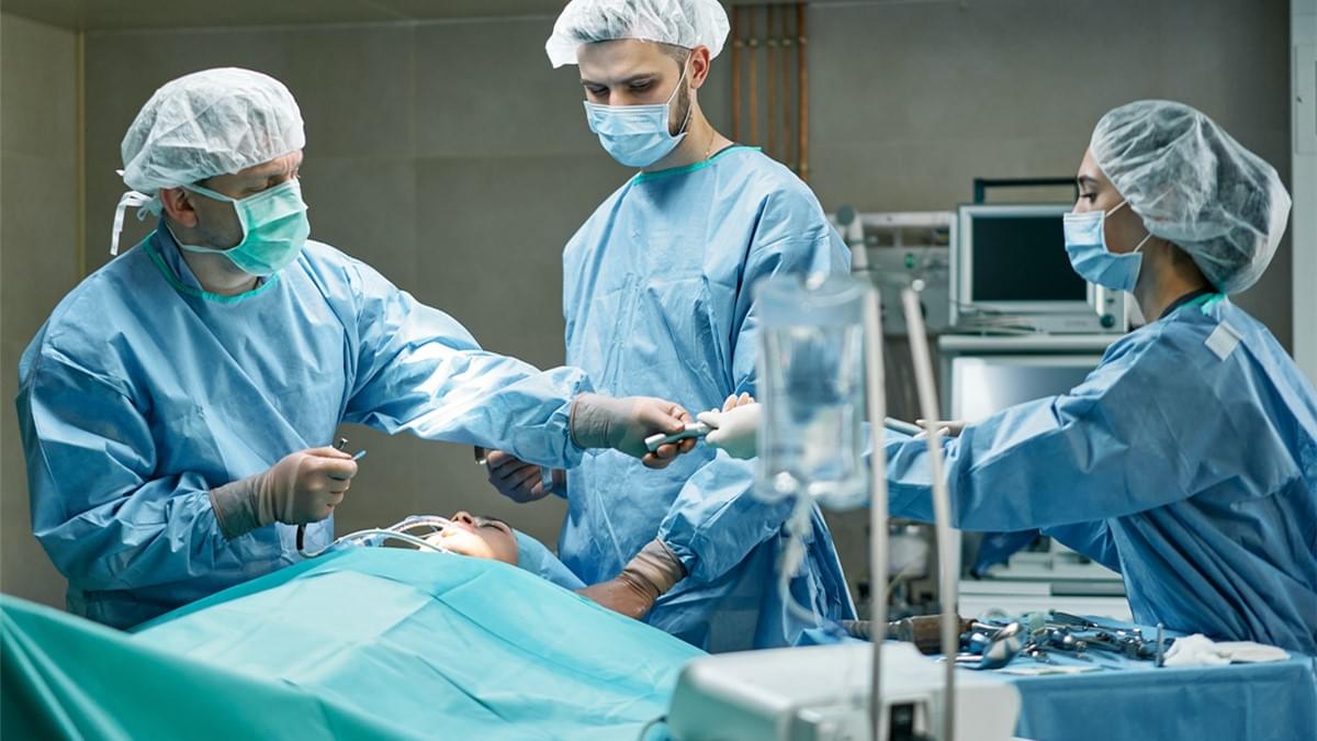 外科用電動工具のメンテナンスと洗浄に関するヒント